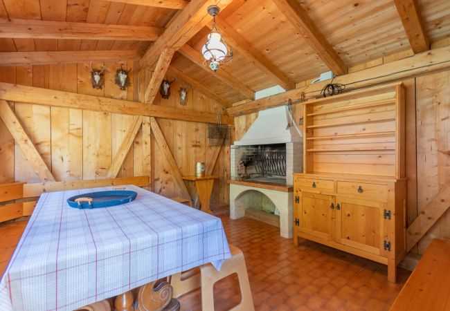 Appartamento a Alleghe - Villa Edelweiss Botton d'oro Appartamento a Alleghe - Villa Edelweiss Botton d'oro