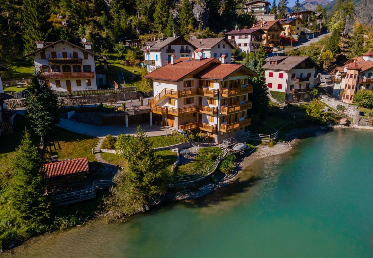 Appartamento a Alleghe - Villa Edelweiss Campanula Appartamento a Alleghe - Villa Edelweiss Campanula