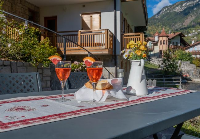 Appartamento a Alleghe - Villa Edelweiss Cardo Appartamento a Alleghe - Villa Edelweiss Cardo