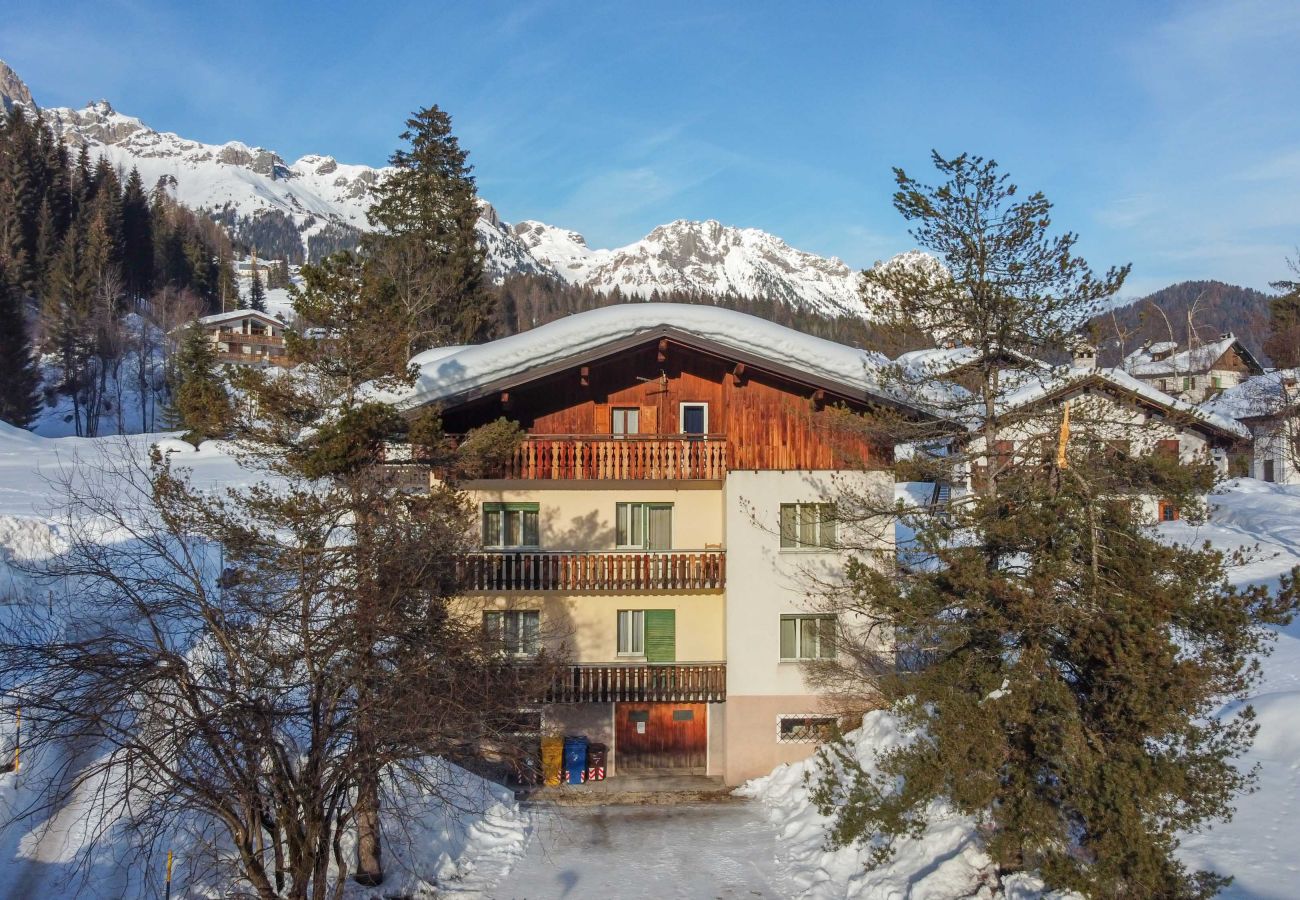 Appartamento a Falcade - Casa Iris 2 Appartamento a Falcade - Casa Iris 2