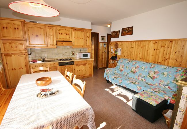 Appartamento a Falcade - Condominio Le Coste Appartamento a Falcade - Condominio Le Coste