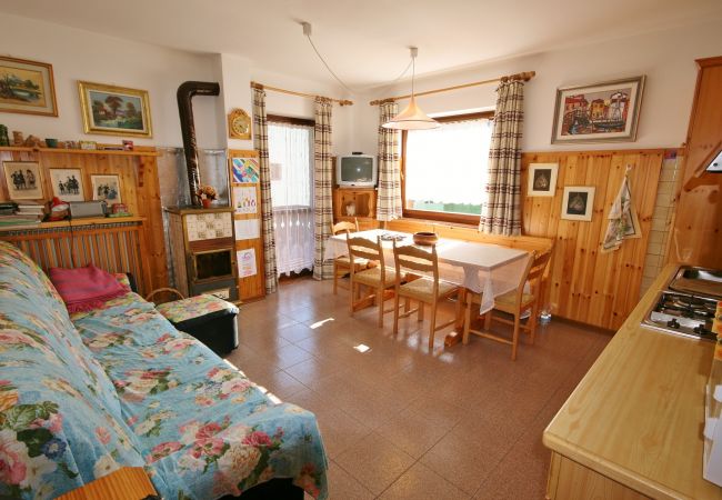Appartamento a Falcade - Condominio Le Coste Appartamento a Falcade - Condominio Le Coste