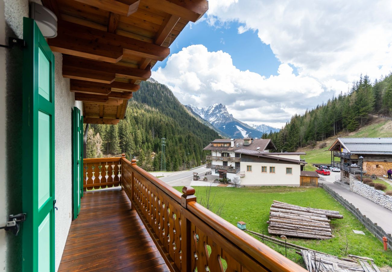 Appartamento a Mazzin - Chalet Butterfly 2 Appartamento a Mazzin - Chalet Butterfly 2