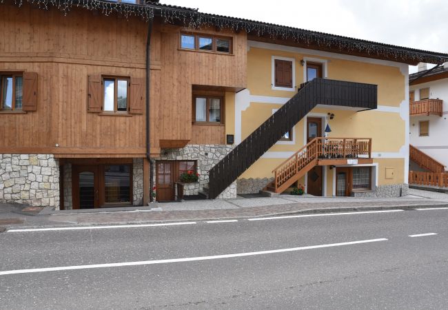 Appartamento a Pozza di Fassa - Casa De Guidi Appartamento a Pozza di Fassa - Casa De Guidi