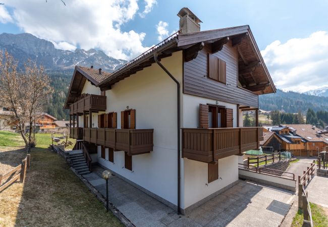 Appartamento a Soraga - Casa Maura Appartamento a Soraga - Casa Maura