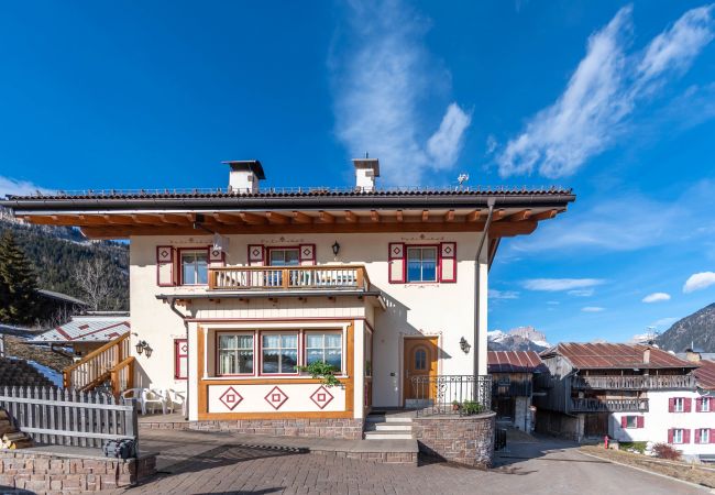 Appartamento a Vigo di Fassa - Casa Freina Appartamento a Vigo di Fassa - Casa Freina