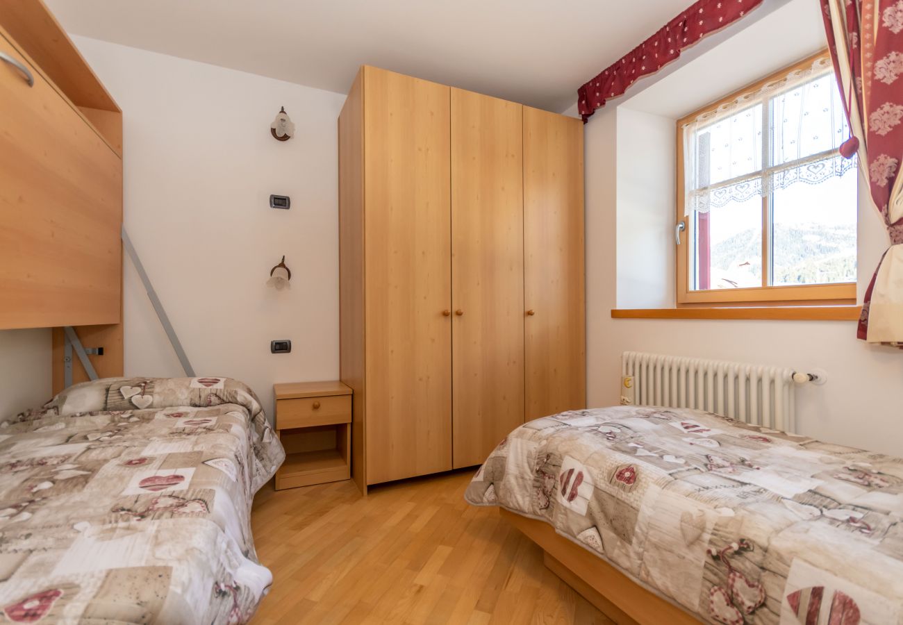 Appartamento a Vigo di Fassa - Casa Freina Appartamento a Vigo di Fassa - Casa Freina