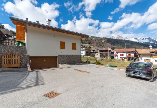 Appartamento a Falcade - Casa Mari Appartamento a Falcade - Casa Mari