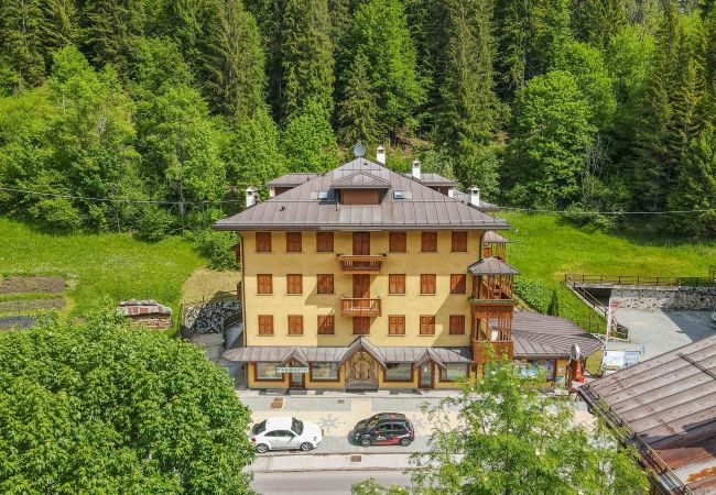 Appartamento a Falcade - Condominio Orsa Maggiore 12 Appartamento a Falcade - Condominio Orsa Maggiore 12