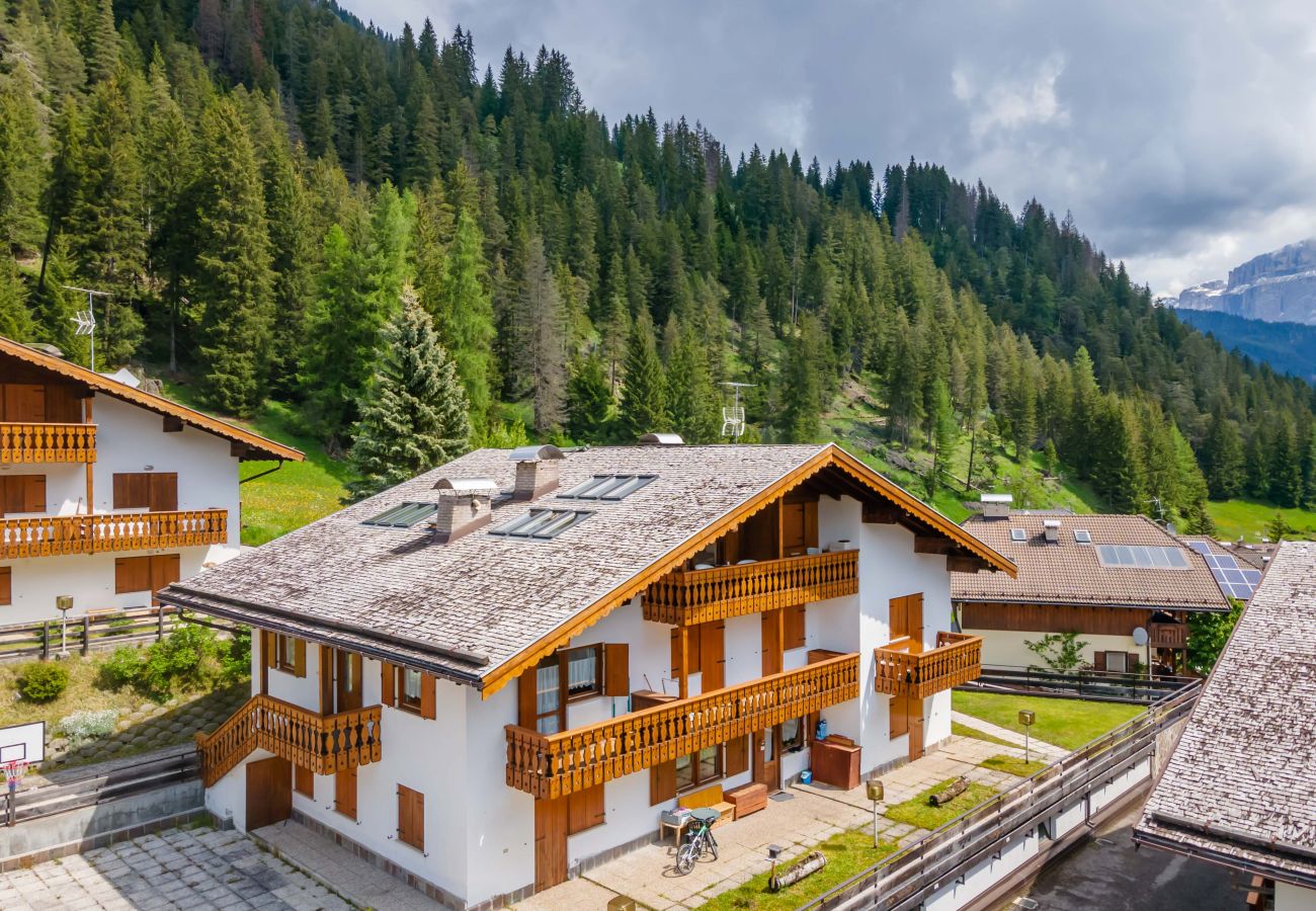 Appartamento a Mazzin - Residenza al Villaggio Appartamento a Mazzin - Residenza al Villaggio
