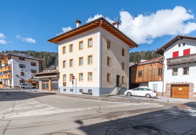 Appartamento a Falcade - Casa Caviola Centro Appartamento a Falcade - Casa Caviola Centro