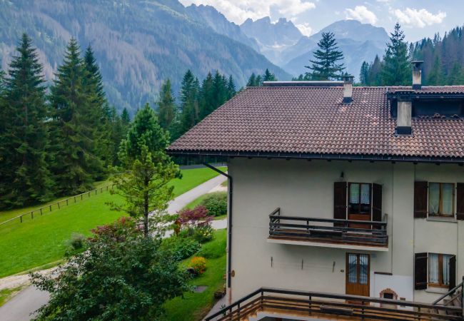 Appartamento a Falcade - Lodge Auta Appartamento a Falcade - Lodge Auta