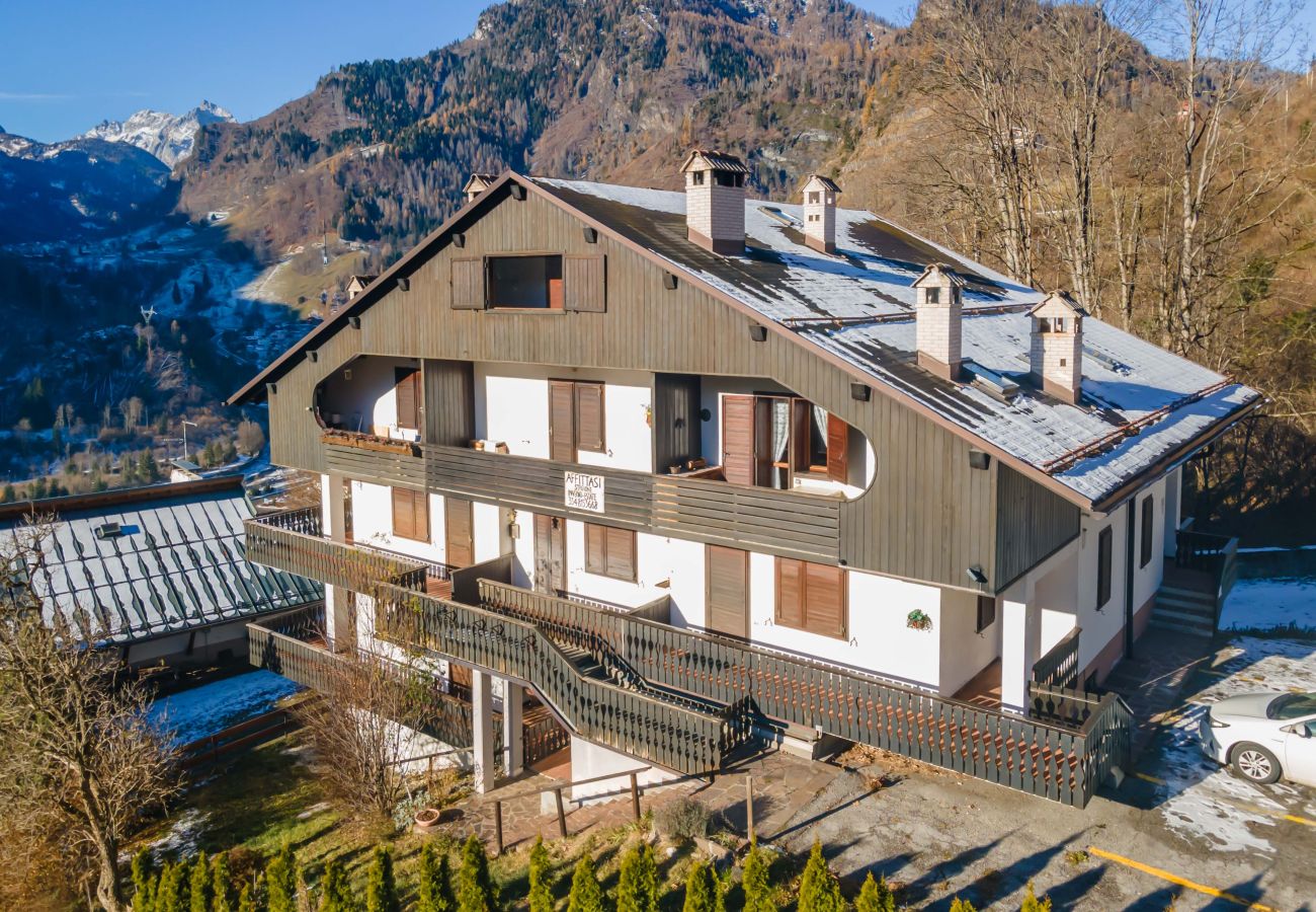 Appartamento a Alleghe - Condominio Le Ginestre P1 Appartamento a Alleghe - Condominio Le Ginestre P1