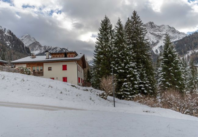 Villetta a Alba di Canazei - Villa Ruaccia Villetta a Alba di Canazei - Villa Ruaccia