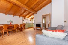 Appartamento a Alleghe - La Casa di Elvira-Mansarda