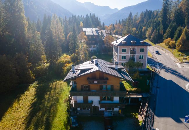 Appartamento a Falcade - Casa Sangi Appartamento a Falcade - Casa Sangi