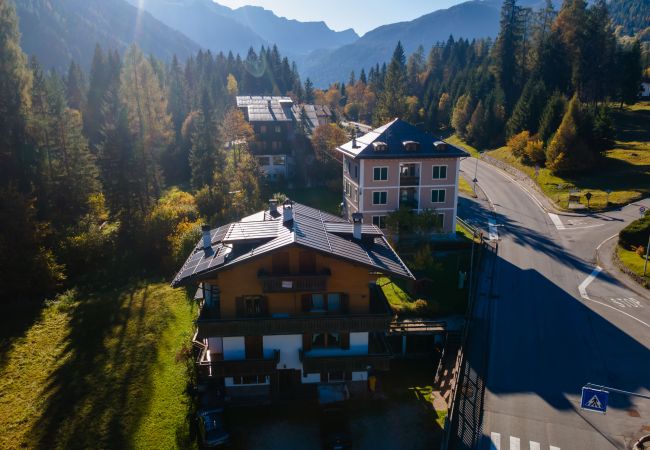 Appartamento a Falcade - Casa Sangi Appartamento a Falcade - Casa Sangi