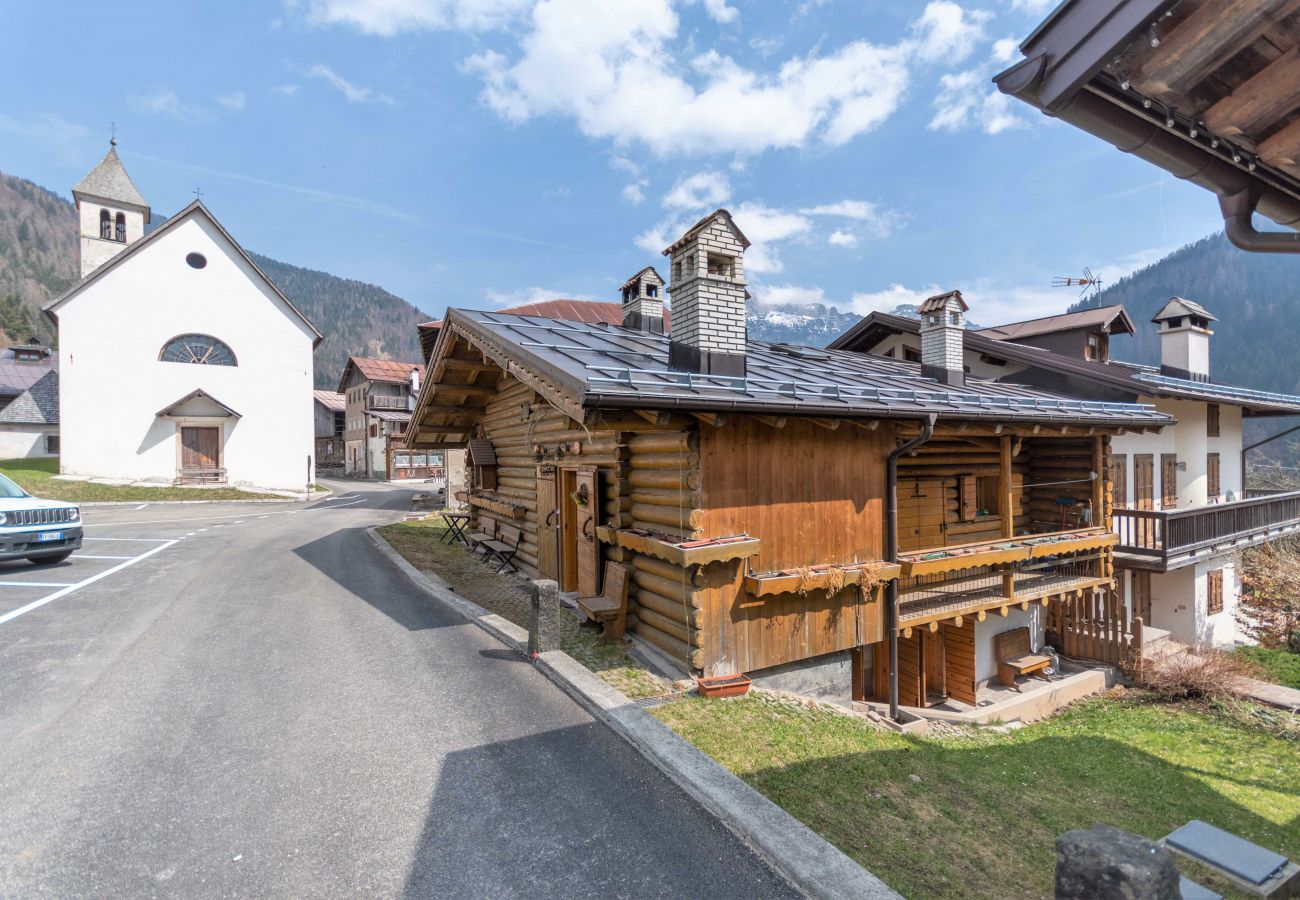 Ferienwohnung in Vallada Agordina - Tabià Celat - Annuale