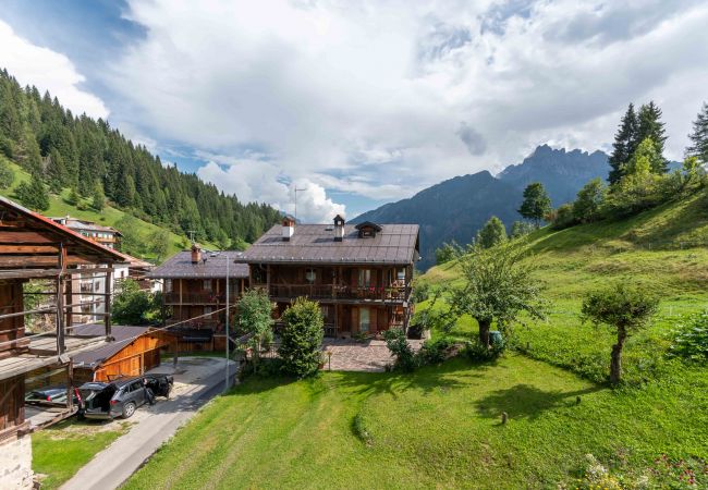 Ferienwohnung in Canale d´Agordo - App. Sant`Antonio - STAGIONE INVERNALE 25-26 Ferienwohnung in Canale d´Agordo - App. Sant`Antonio - STAGIONE INVERNALE 25-26