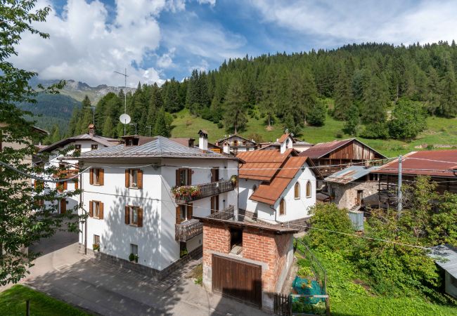 Ferienwohnung in Canale d´Agordo - App. Sant`Antonio - STAGIONE INVERNALE 25-26 Ferienwohnung in Canale d´Agordo - App. Sant`Antonio - STAGIONE INVERNALE 25-26