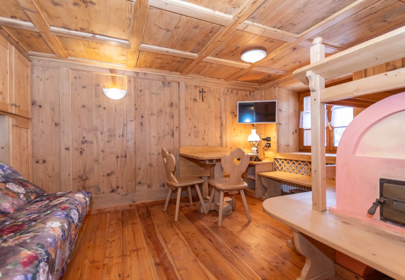 Ferienwohnung in Falcade - Monolocale Ai Ganz - Affitto annuale