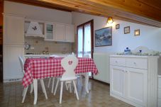 Ferienwohnung in Alleghe - Edera Mansarda - Stagione estiva 2023
