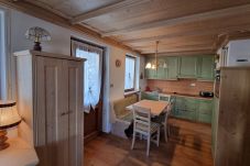 Ferienwohnung in Pozza di Fassa - Appartamento Larsech