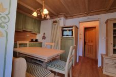 Ferienwohnung in Pozza di Fassa - Appartamento Larsech