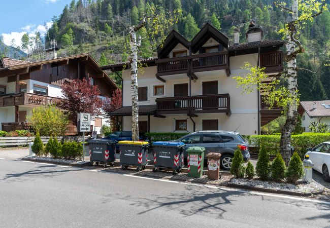 Ferienwohnung in Predazzo - Appartamento Lagorai - Stagione Invernale 2025/26 Ferienwohnung in Predazzo - Appartamento Lagorai - Stagione Invernale 2025/26