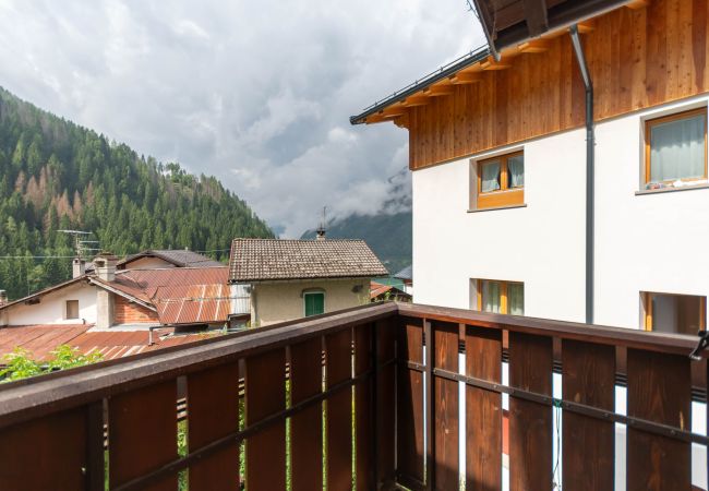 Ferienwohnung in Alleghe - Casa degli Alpini P1 - Stagione invernale 2025/26 Ferienwohnung in Alleghe - Casa degli Alpini P1 - Stagione invernale 2025/26