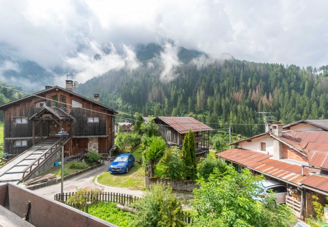 Ferienwohnung in Alleghe - Casa degli Alpini P1 - Stagione invernale 2025/26 Ferienwohnung in Alleghe - Casa degli Alpini P1 - Stagione invernale 2025/26