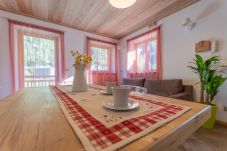 Ferienwohnung in Alleghe - Villa Edelweiss Genziana