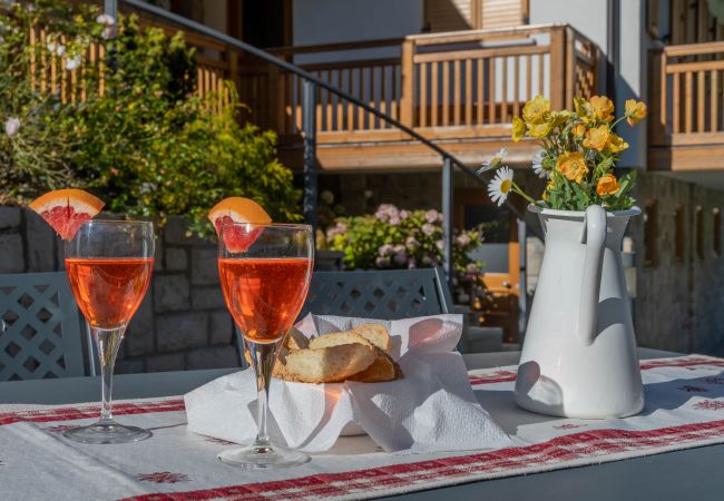 Ferienwohnung in Alleghe - Villa Edelweiss Botton d'oro Ferienwohnung in Alleghe - Villa Edelweiss Botton d'oro