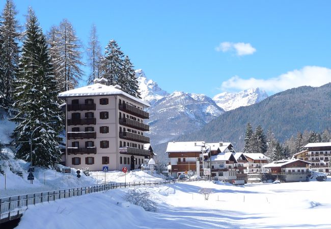 Ferienwohnung in Alleghe - Regina 5 Ferienwohnung in Alleghe - Regina 5