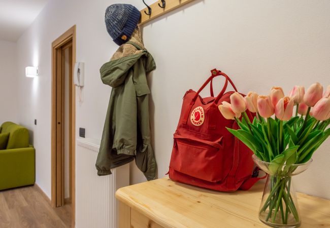 Eingang des Appartamento Alessia in Alleghe Dolomiten Ferienwohnung in Alleghe - Appartamento Alessia