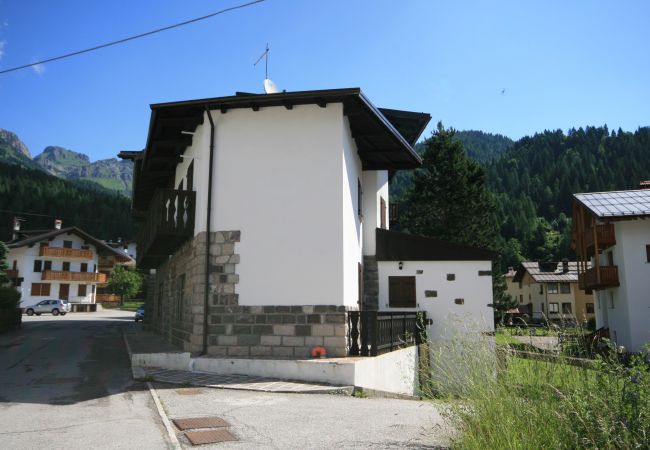 Ferienwohnung in Falcade - Villa Simona P2 Ferienwohnung in Falcade - Villa Simona P2