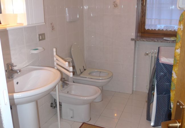 Ferienwohnung in San Tomaso Agordino - Condominio La Mont 2 Ferienwohnung in San Tomaso Agordino - Condominio La Mont 2