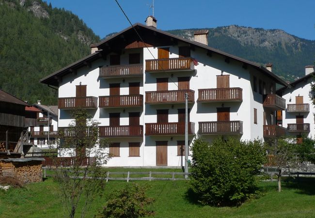 Ferienwohnung in San Tomaso Agordino - Condominio La Mont 2 Ferienwohnung in San Tomaso Agordino - Condominio La Mont 2