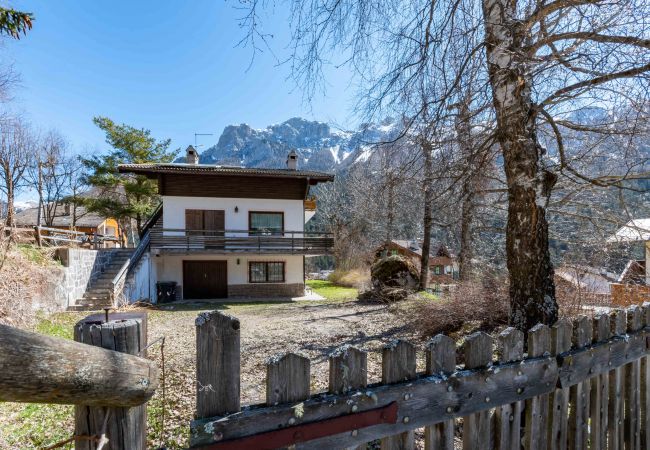 Ferienwohnung in Soraga - Casa Iolanda Ferienwohnung in Soraga - Casa Iolanda