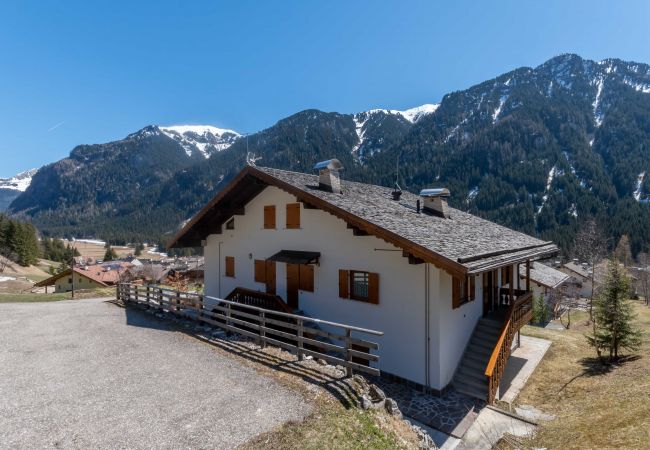 Ferienwohnung in Mazzin - Dimora al Villaggio Ferienwohnung in Mazzin - Dimora al Villaggio