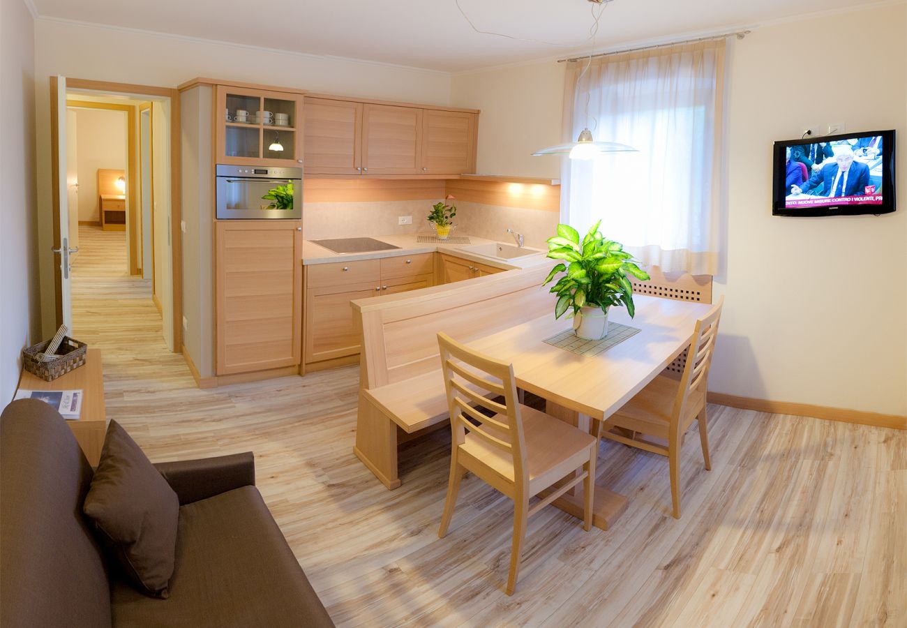 Ferienwohnung in Alleghe - Regina 4 Ferienwohnung in Alleghe - Regina 4