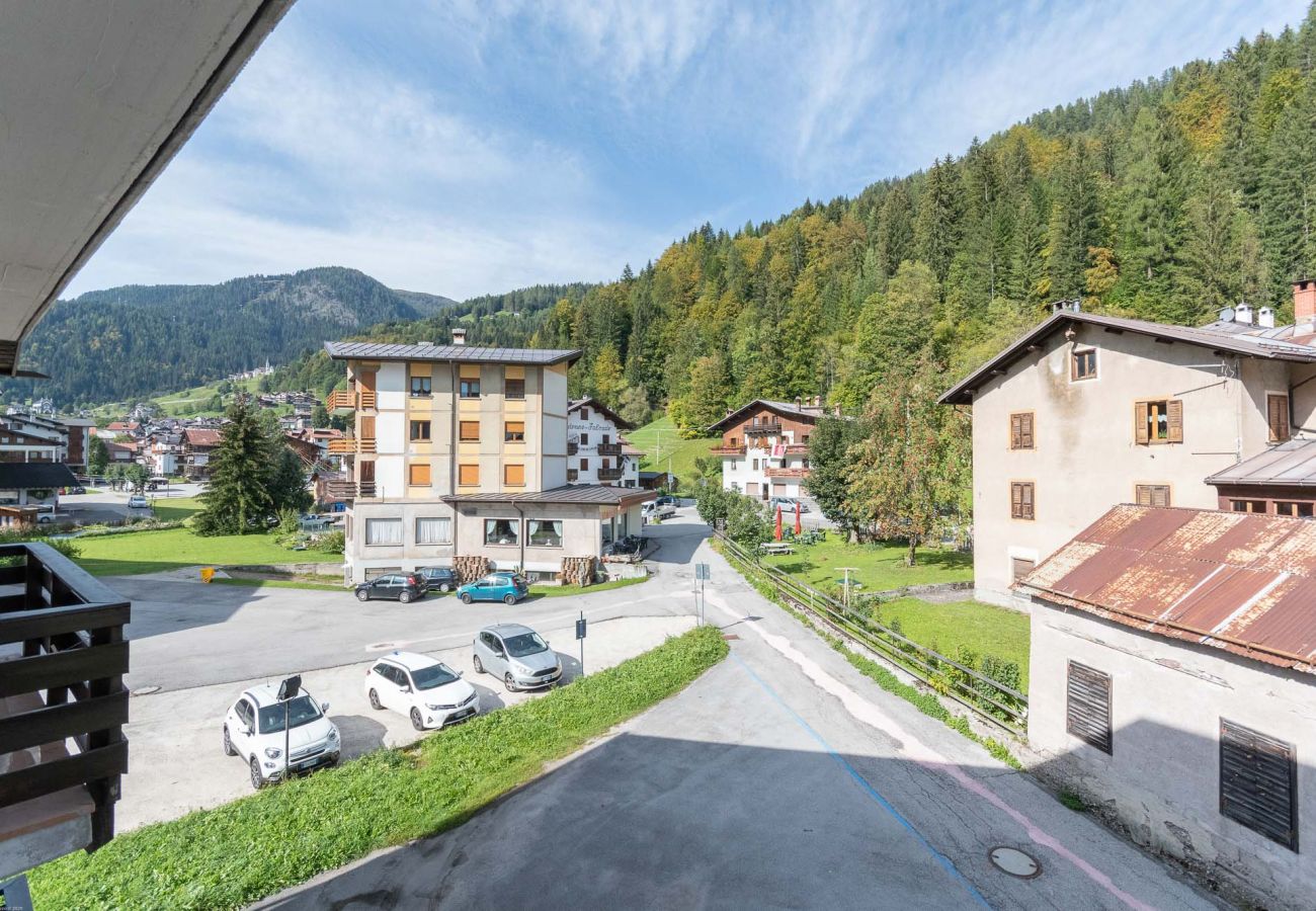 Ferienwohnung in Falcade - Casa Francesco Ferienwohnung in Falcade - Casa Francesco