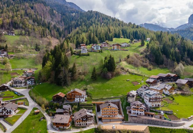 Ferienwohnung in Alleghe - Chalet Laura Ferienwohnung in Alleghe - Chalet Laura