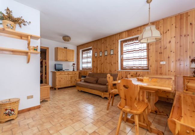 Ferienwohnung in Mazzin - Casa Coli Ferienwohnung in Mazzin - Casa Coli