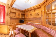 Ferienwohnung in Moena - Appartamento Enlongia Ruf