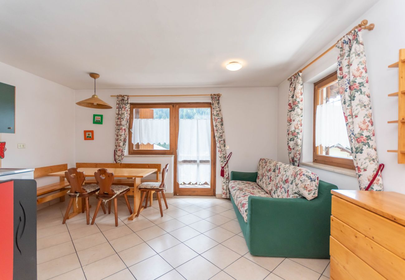 Ferienwohnung in Mazzin - Residenza al Villaggio Ferienwohnung in Mazzin - Residenza al Villaggio