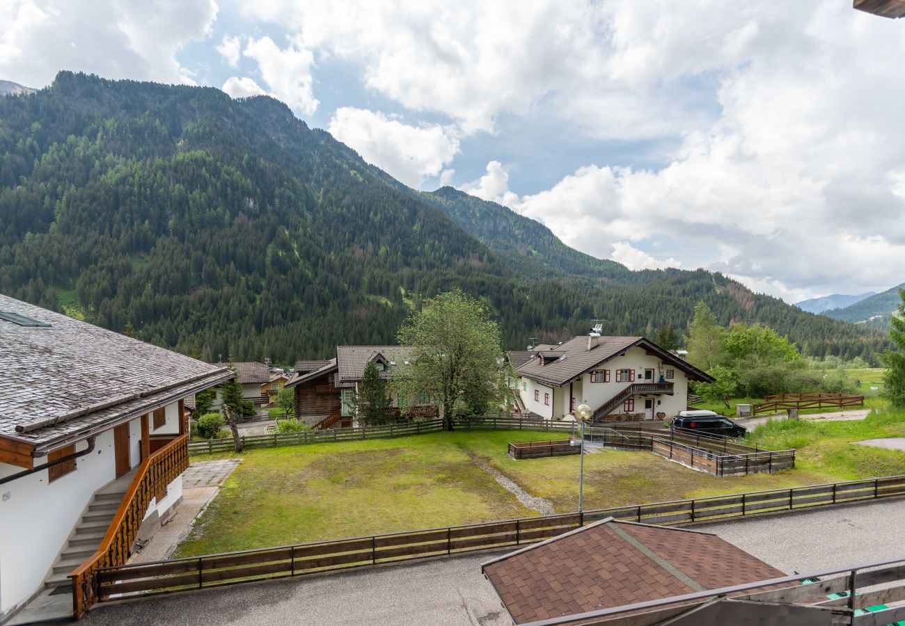 Ferienwohnung in Mazzin - Residenza al Villaggio Ferienwohnung in Mazzin - Residenza al Villaggio