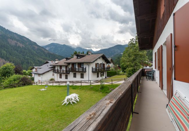 Ferienwohnung in Falcade - Villa Elisena Ferienwohnung in Falcade - Villa Elisena