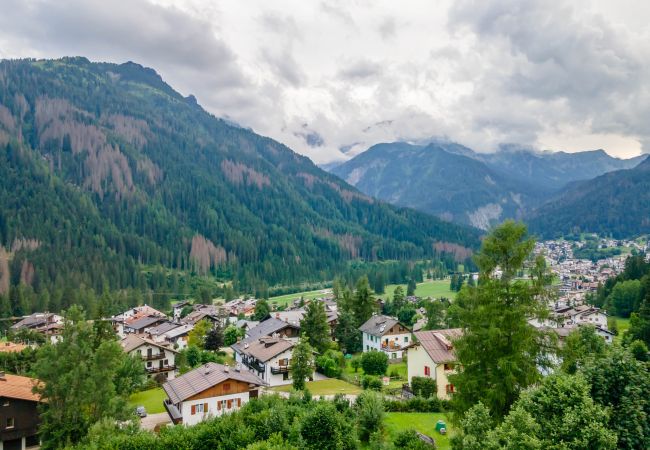 Ferienwohnung in Falcade - Villa Elisena Ferienwohnung in Falcade - Villa Elisena