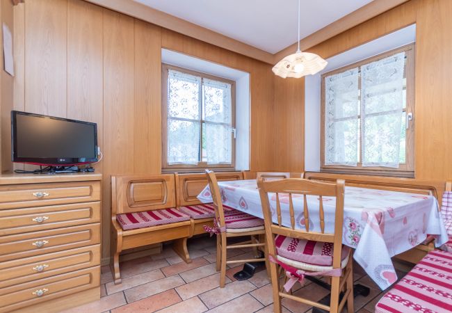 Ferienwohnung in Pozza di Fassa - Appartamento Monzoni Ferienwohnung in Pozza di Fassa - Appartamento Monzoni